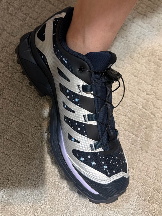 Salomon Shoes - SALOMON × atmos XT-4 OG GORE-TEX Carbon Silver Cosmic Sky Trail Sneaker NWOT